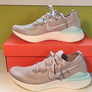 Nike Epic React Flyknit 2